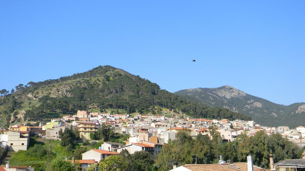 Villacidro B&B Antoclo Di Concas Angela Margherita المظهر الخارجي الصورة