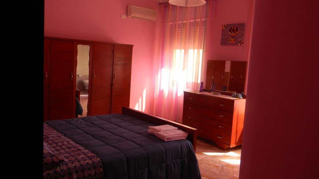 Villacidro B&B Antoclo Di Concas Angela Margherita الغرفة الصورة
