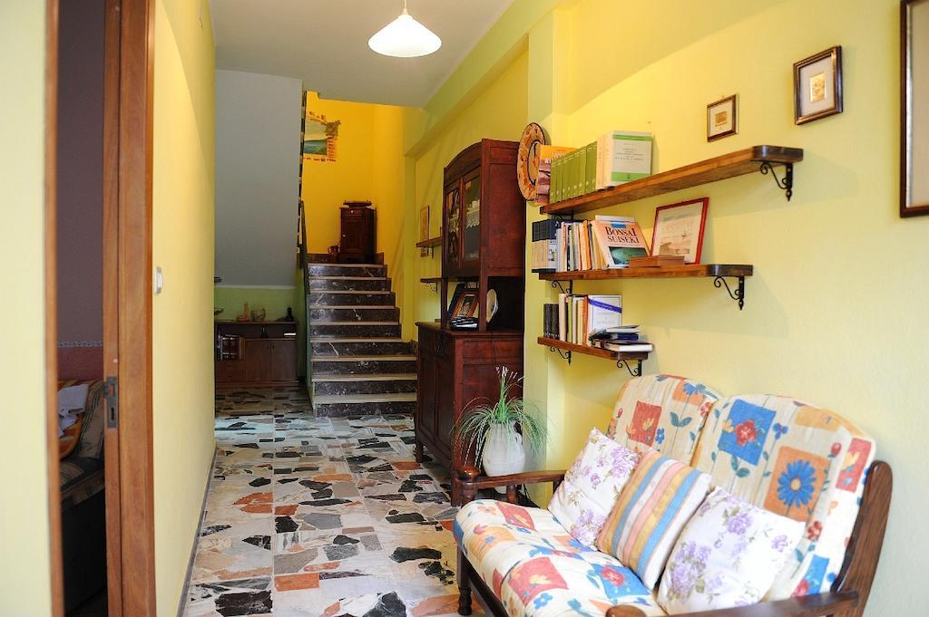 Villacidro B&B Antoclo Di Concas Angela Margherita المظهر الخارجي الصورة
